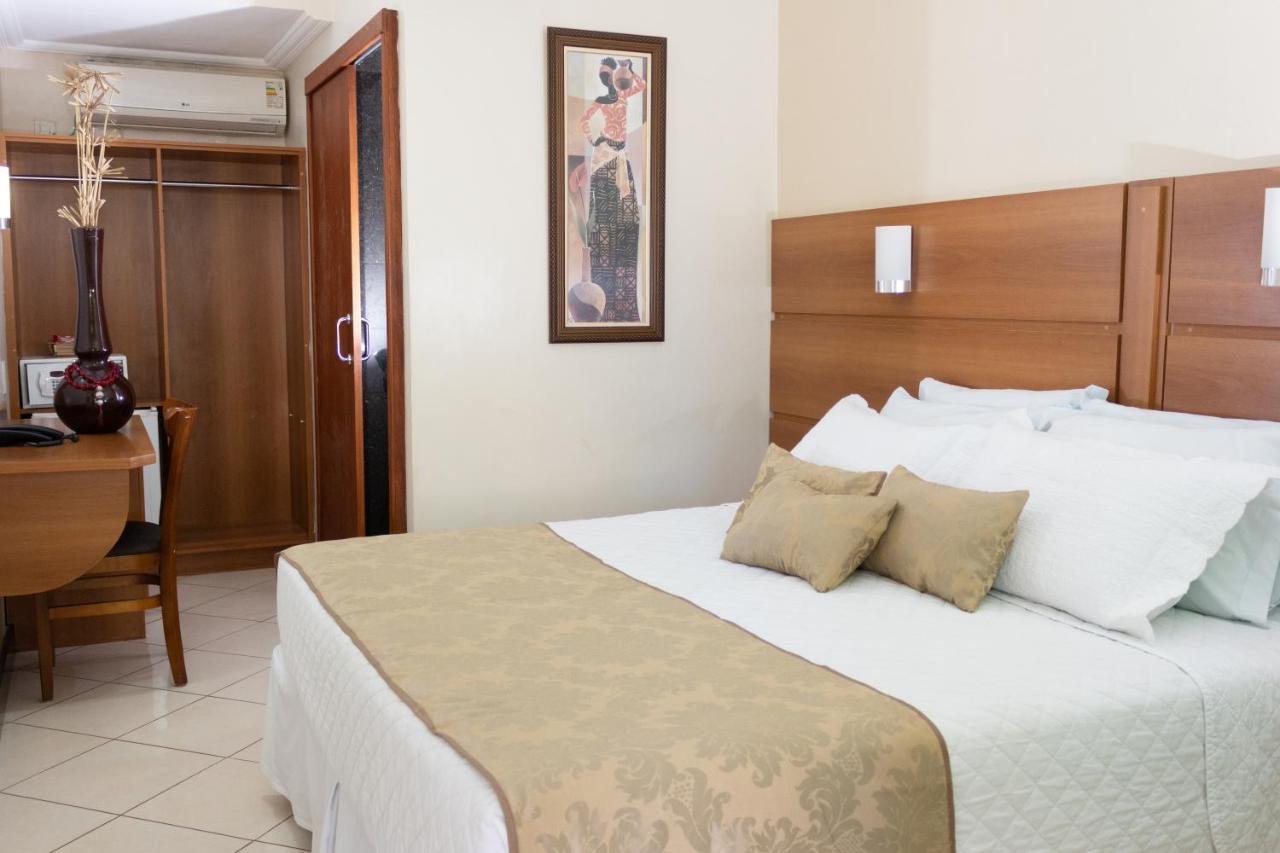 Hotel Cravo E Canela Кампус-дус-Гойтаказис Экстерьер фото
